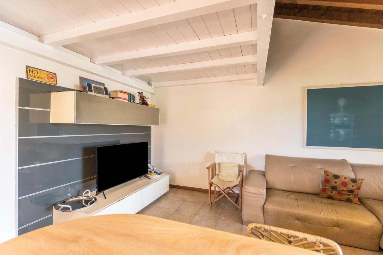 Maloma Appartement Peschiera del Garda Buitenkant foto