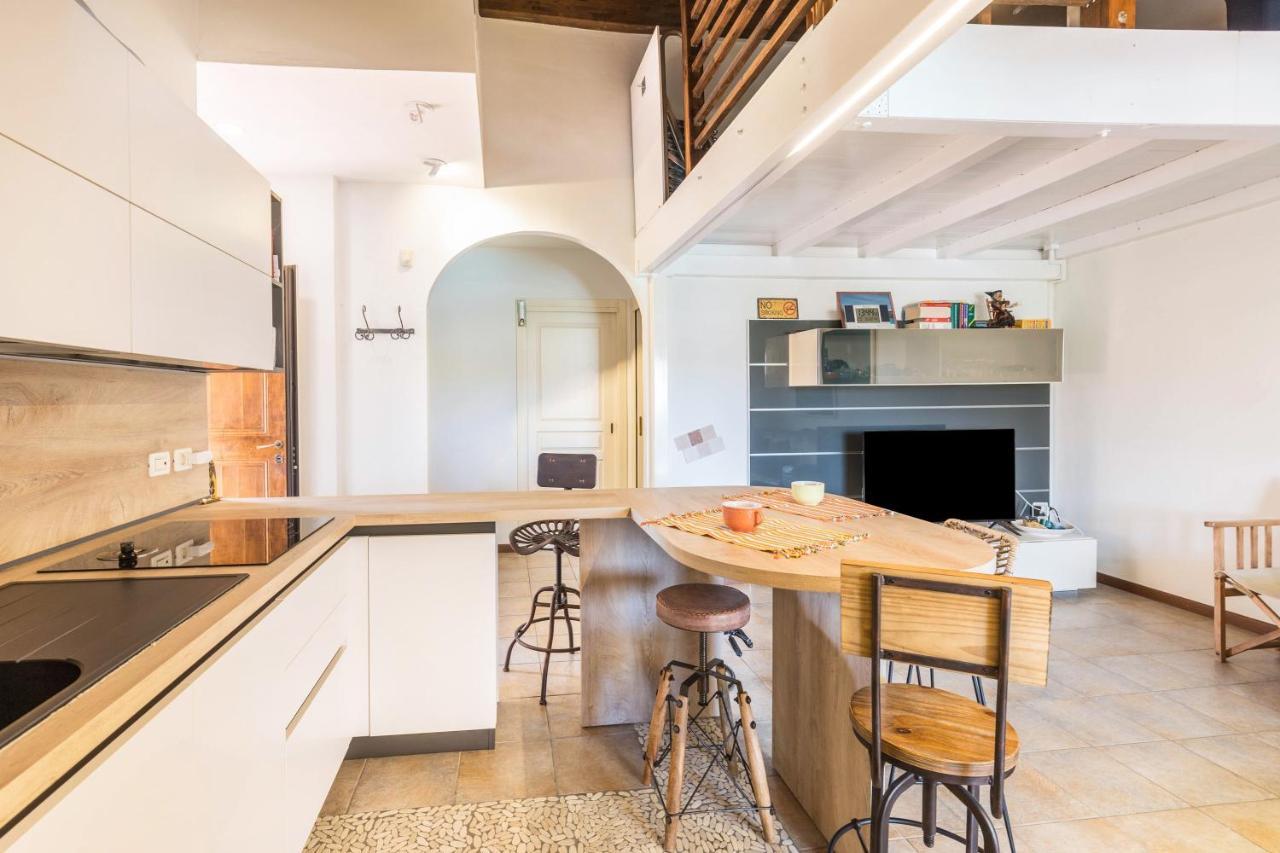 Maloma Appartement Peschiera del Garda Buitenkant foto