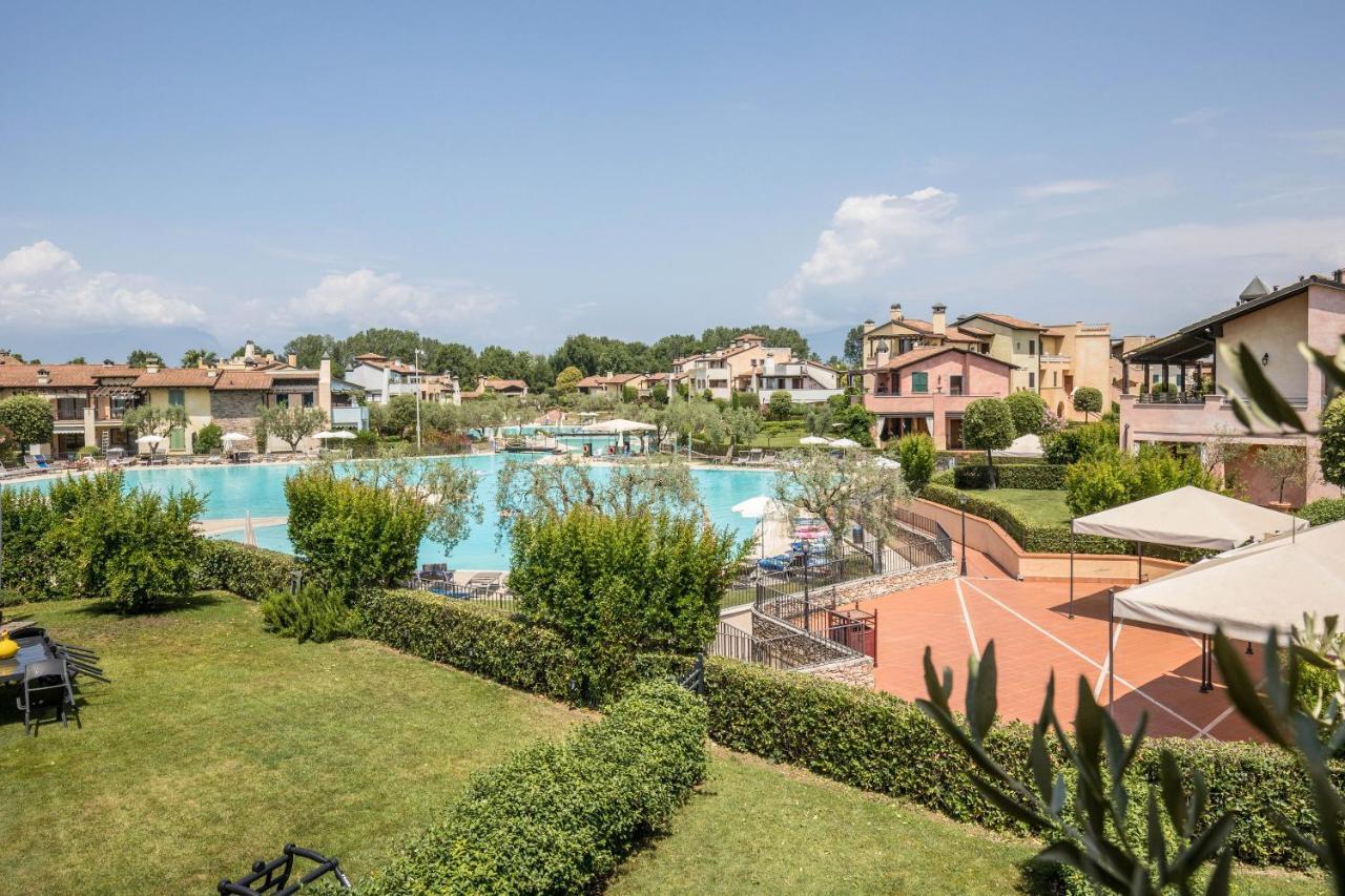 Maloma Appartement Peschiera del Garda Buitenkant foto