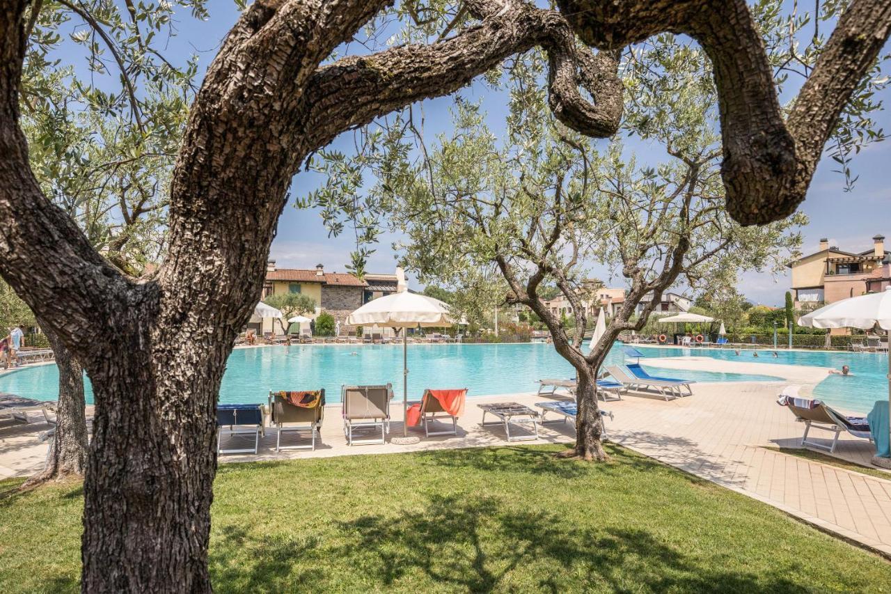 Maloma Appartement Peschiera del Garda Buitenkant foto