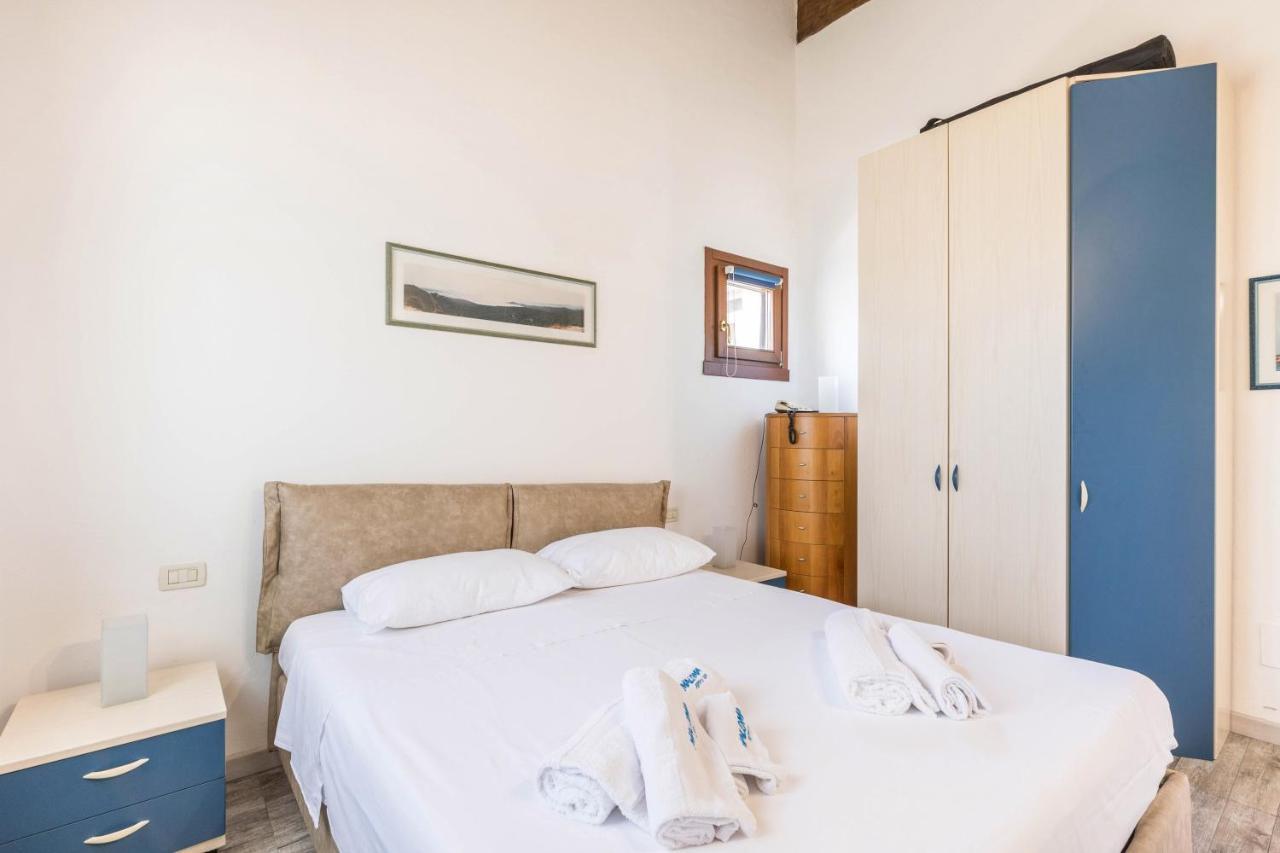 Maloma Appartement Peschiera del Garda Buitenkant foto